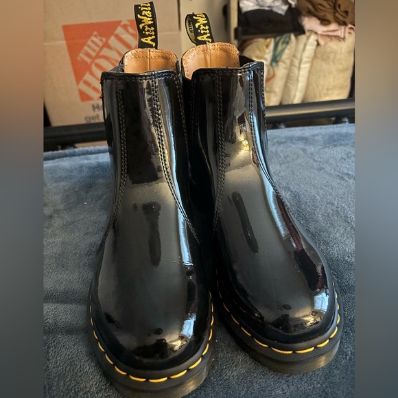 Dr.Martens #2976 Patent Black Leather Chelsea Booties - Picture 5 of 7
